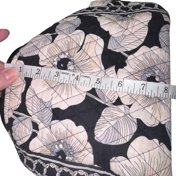 Vera Bradley Quilted Floral Shoulder Bag Black Cream 10x8 Zip Pocket - Picture 7 of 10